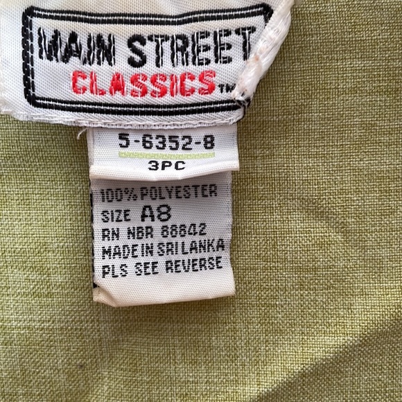 Main St. Classics short sleeve pantsuit size A8 100% polyester - Picture 4 of 12